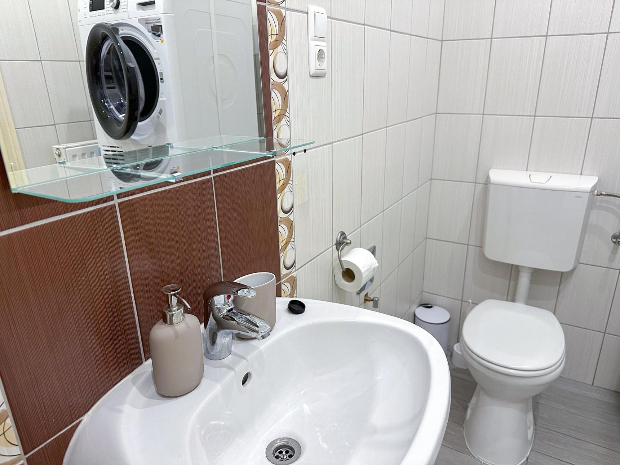 בודפשט Sunny Castle Apartment מראה חיצוני תמונה